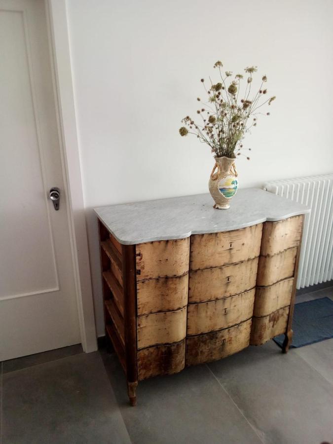 לינה וארוחת בוקר קסטריניאנו דל קאפו Cortile Calinea מראה חיצוני תמונה